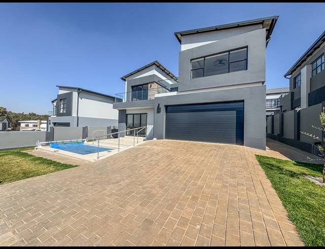 4 BEDROOM HOUSE FOR SALE IN FOUNTAINBROOK ESTATE
